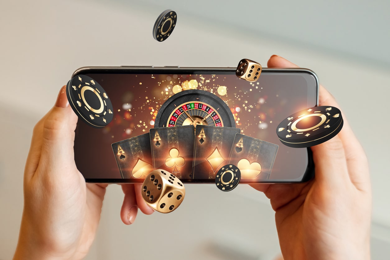 オンラインカジノでスマホを使う3つのメリット｜スマホで遊べるおすすめカジノ